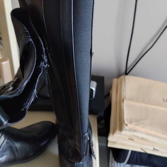 NEW BLACK LEATHER KNEE HIGH BOOTS WITH STRECH BACK - Picture 4 of 6